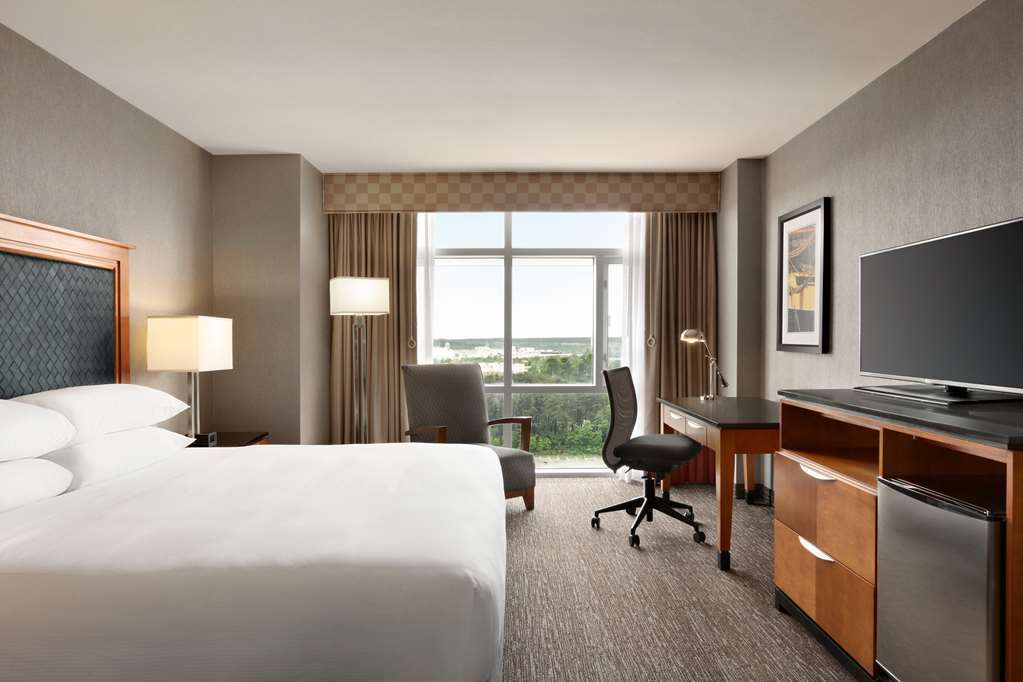 Hotel Hilton Baltimore Bwi Airport 4*